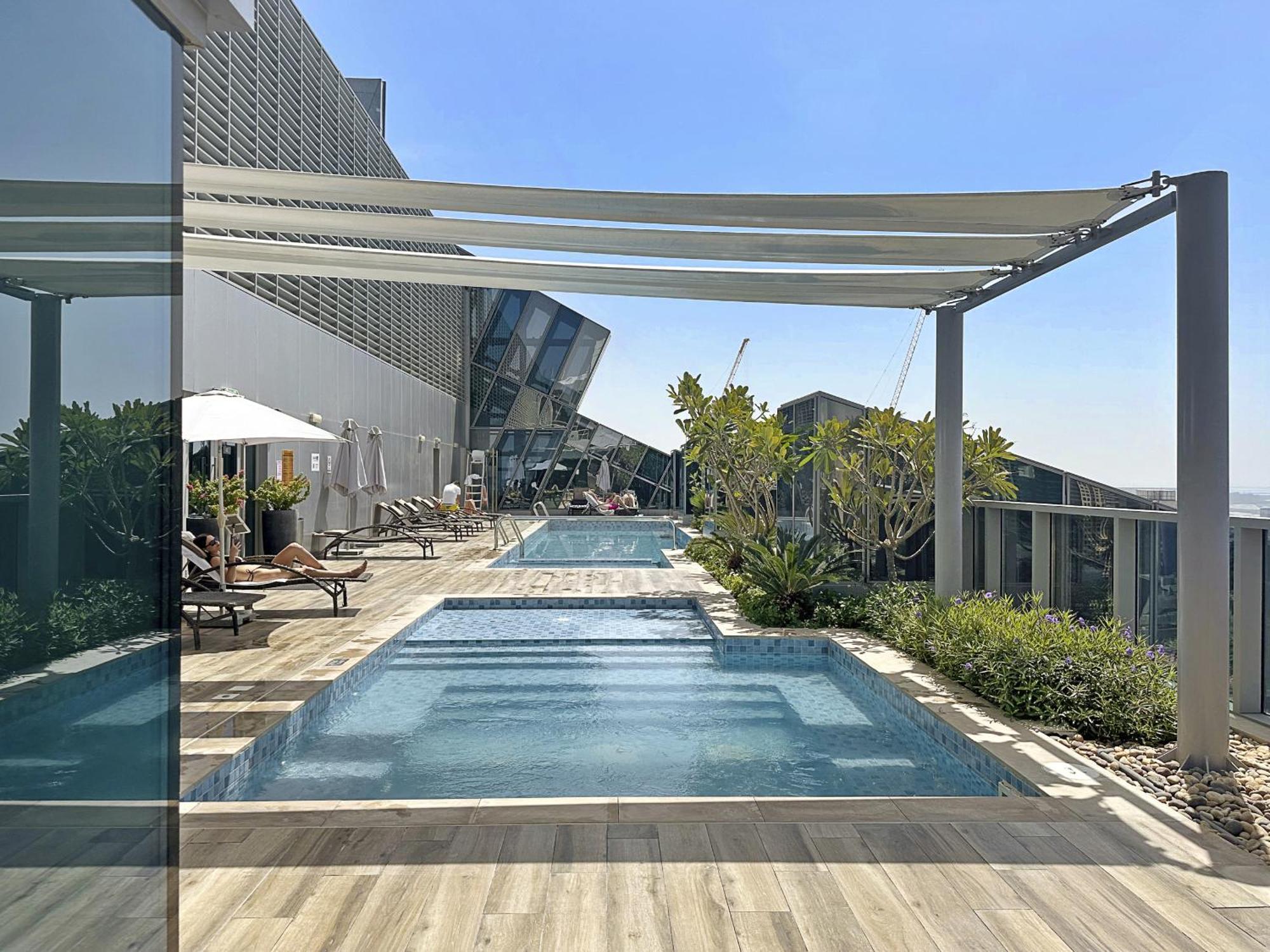 Vayk - Vibrant And Spacious 2Br Apartment In Business Bay Apartment Dubai